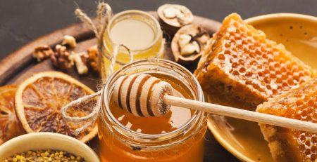ارزش غذایی عسل و فواید آن برای سلامتی